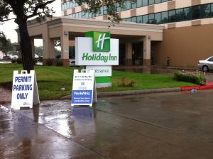 Holiday Inn Parking